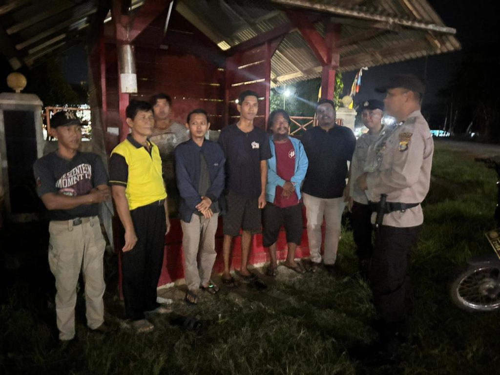 Polsek Simpang Pematang melaksanakan kegiatan sambang kepada Masyarakat